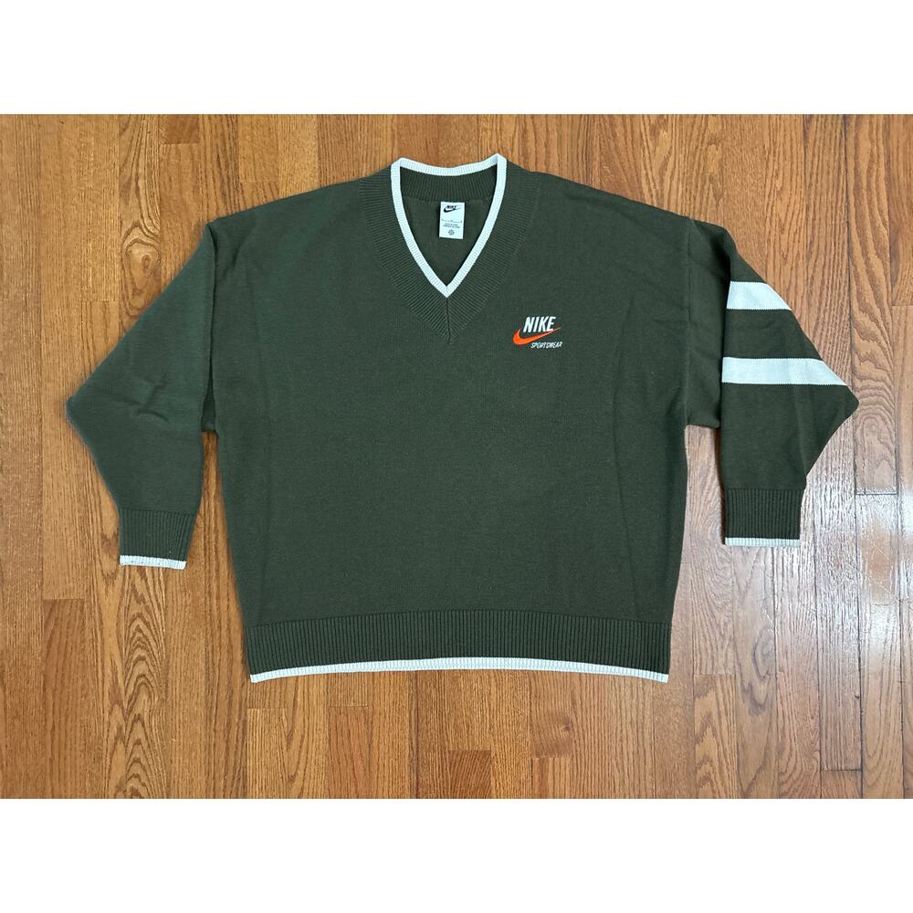 Nike Sportswear Classic V Neck Retro Oversized Sweater‎ Men's Size Large- EUC